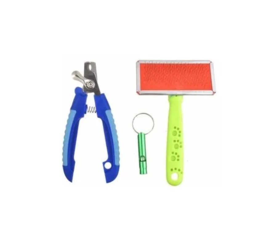 SET DE ASEO PARA MASCOTAS - CEPILLO, CORTA UÑAS Y SILBATO1