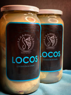 Locos cocidos en su caldo