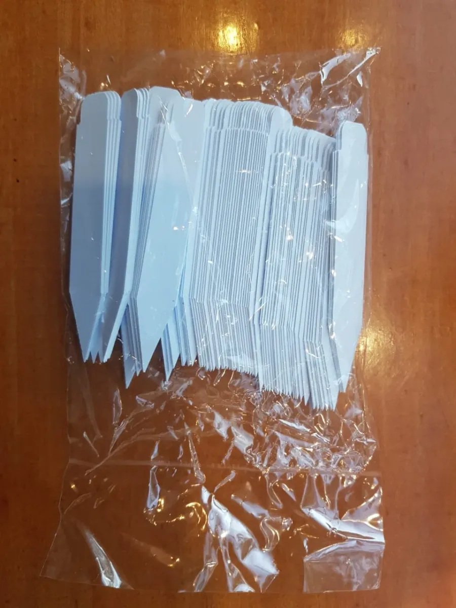 Etiquetas de plástico blanco para identificar plantas 100 x 15 mm pack de 100 unidades1