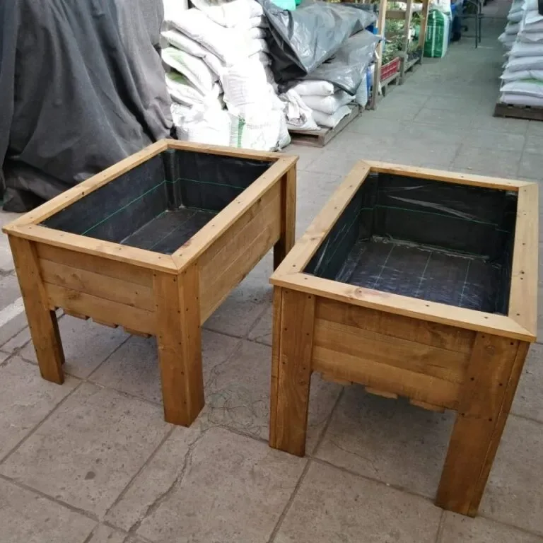 Mesa de Cultivo de madera impregnada 100x60x65 estandar1