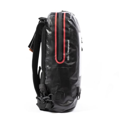 MOCHILA NOTEBOOK 20 LITROS WATERPROOF - DRYSAFE - ROJO MOCHILA NOTEBOOK 20 LITROS WATERPROOF - DRYSAFE - ROJO