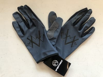 GUANTE SPORTVIBES Gris/Negro GUANTE SPORTVIBES Gris/Negro