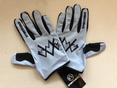 GUANTE SPORTVIBES LIGHT BLUE GUANTE SPORTVIBES LIGHT BLUE