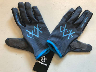 GUANTE SPORTVIBES Gris/Celeste GUANTE SPORTVIBES Gris/Celeste