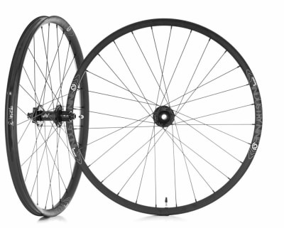 SET RUEDAS 29 101 ENDURO S 15X110-12X148 SET RUEDAS 29 101 ENDURO S 15X110-12X148