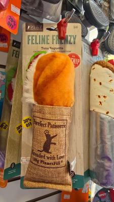 playfelline frenzy tuna baguette