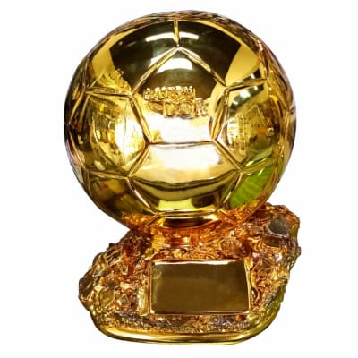 TROFEO BALON ORO1
