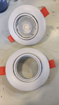 FOCO EMBUTIDO BASCULANTE GU10