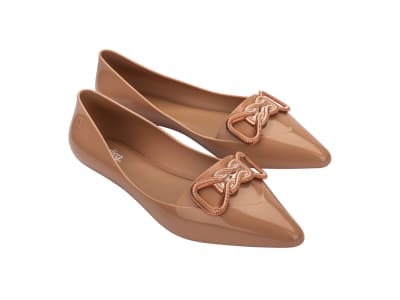 MELISSA POINTY CLASSY AD BEIGE1