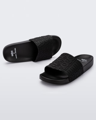 MELISSA SLIDE + MARC JACOBS AD NEGRO2