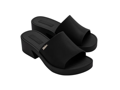 MELISSA SUN MANHATTAN AD NEGRO1