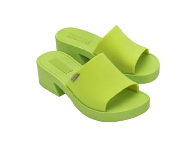 MELISSA SUN MANHATTAN AD VERDE1