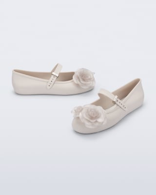 MELISSA SOFT BALLERINA PETALS AD BEIGE1