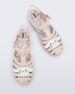 MELISSA POSSESSION + HELLO KITTY AND FRIENDS AD BEIGE3