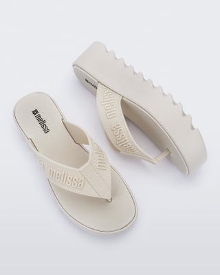 MELISSA M LOVER THONG PLATFORM AD BEIGE1