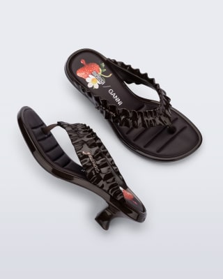 MELISSA THONG KITTEN HEEL + GANNI AD MARRON