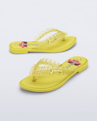 MELISSA FLIP FLOP SLIM + GANNI AD AMARILLO2