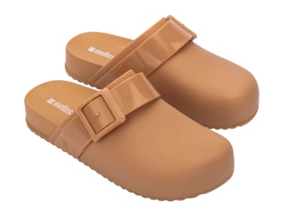 MELISSA COZY CLOG AD CAMEL