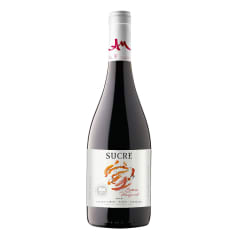 Vino Attilio and Mochi Sucre Ensamblaje