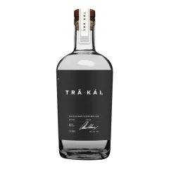 Licor Trakal. El espíritu de Patagonia