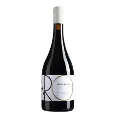 Vino Petits Raro Ensamblaje