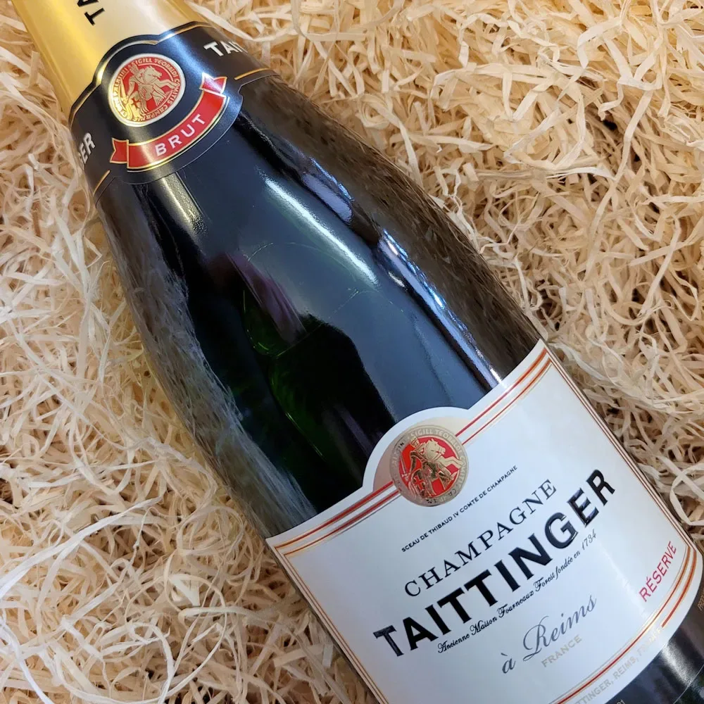 Champagne Taittinger Brut Reserve, Francia2