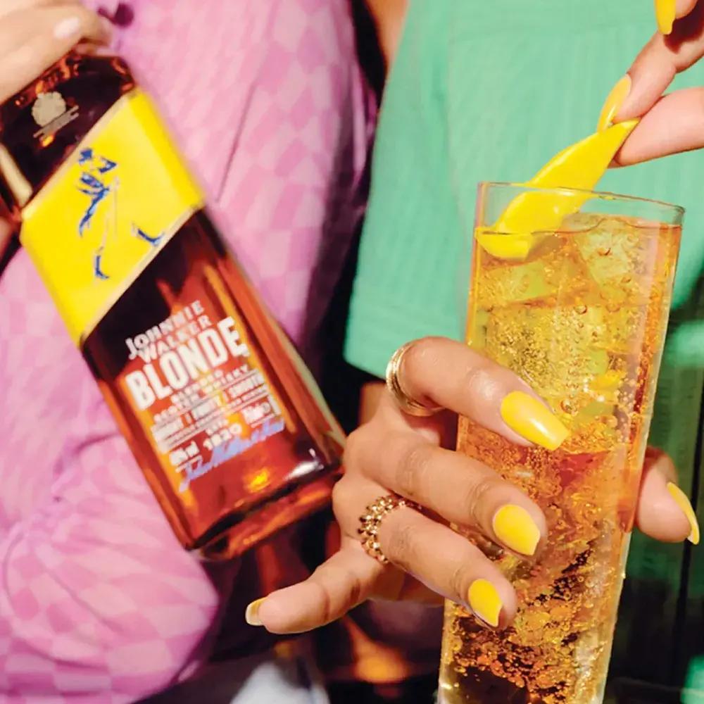 Whisky Johnnie Walker Blonde2