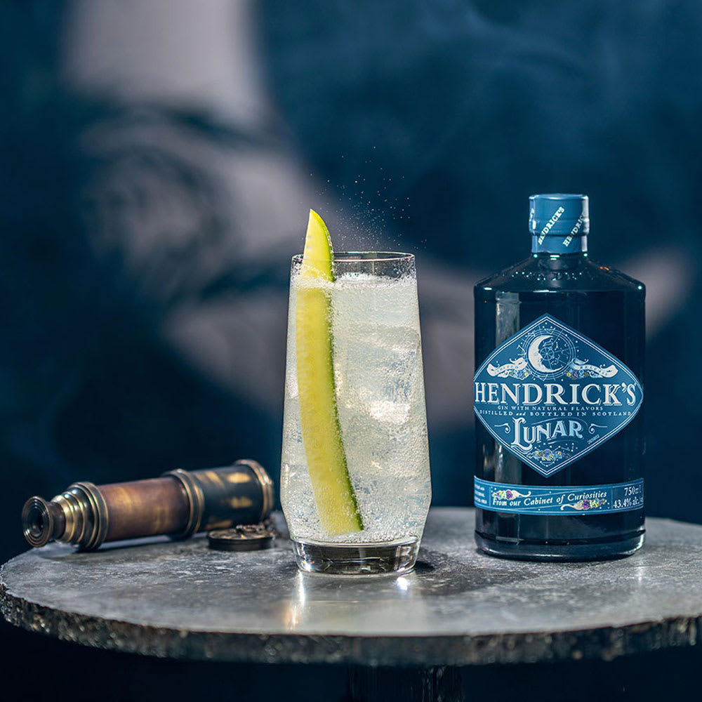 Gin Hendricks Lunar2