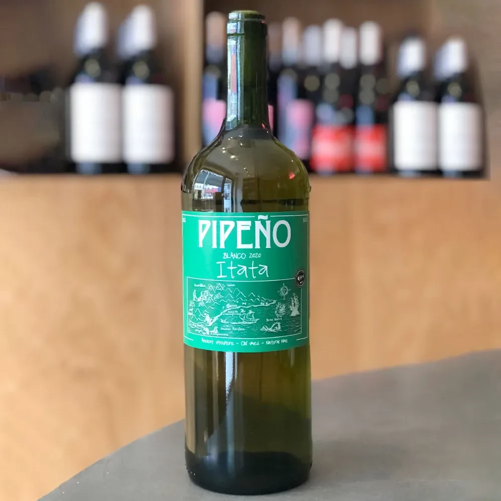Vino A Los Viñateros Bravos Pipeño Blanco Moscatel.2
