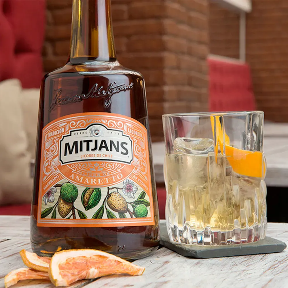 Licor Mitjans Amaretto2