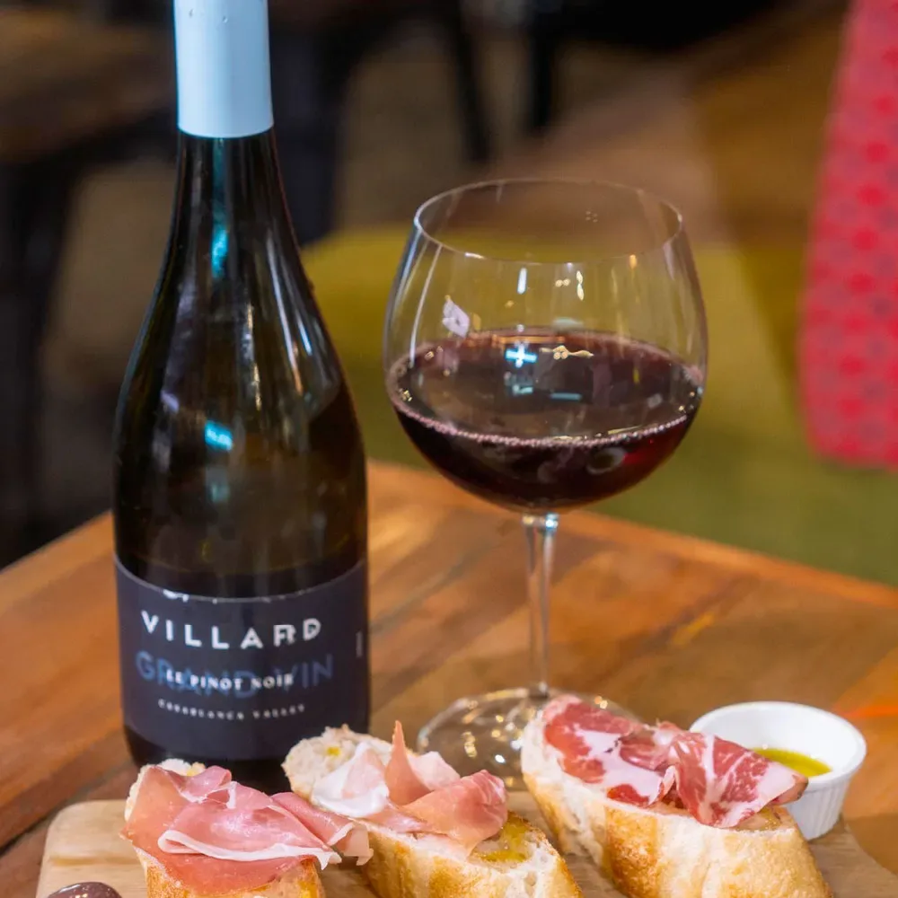 Vino Villard Grand Vin, Pinot Noir2