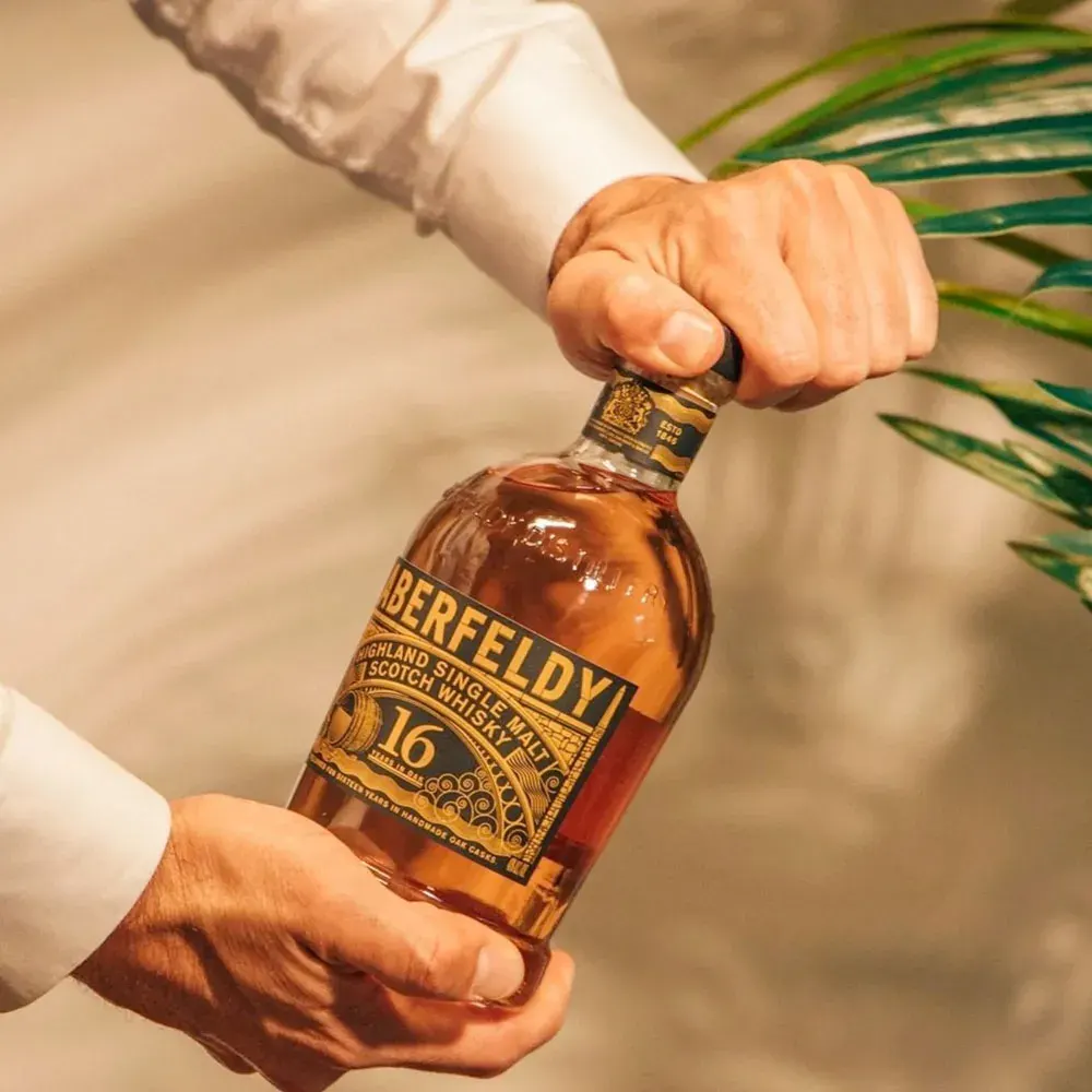 Whisky Aberfeldy 16 Y. Highland Whisky2