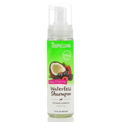 TropiClean Shampoo seco Para Perros Waterless Deep Cleaning Berry & Coconut 220 ml