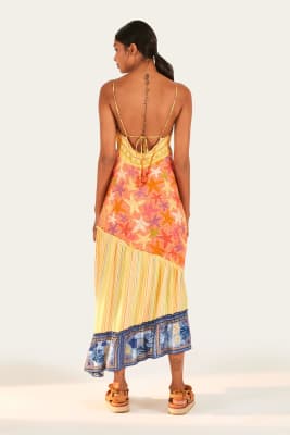 VESTIDO CROPPED MIX DE LENCOS VESTIDO CROPPED MIX DE LENCOS