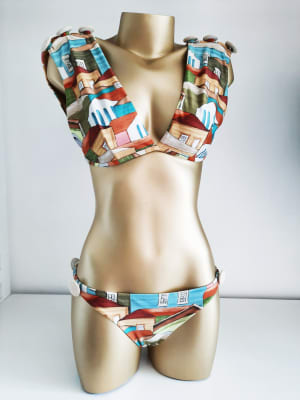 BIKINI CON BOTONES FEIRA BIKINI CON BOTONES FEIRA