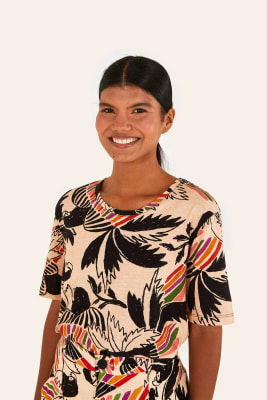 POLERA VOO DAS CORES POLERA VOO DAS CORES