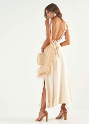 VESTIDO ZOE BEGE VESTIDO ZOE BEGE