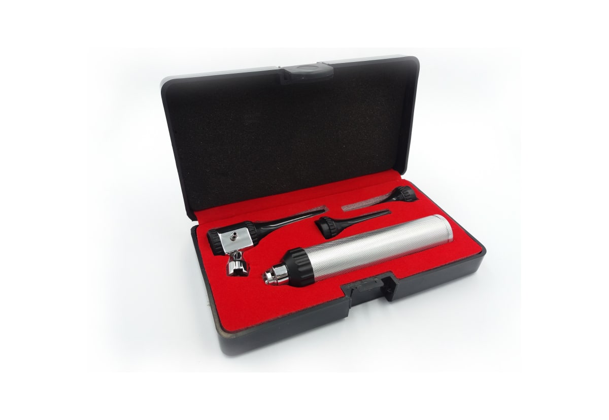 Otoscopio veterinario LED1