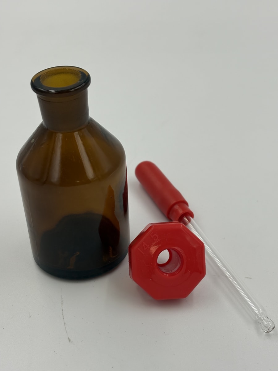 Frasco Gotario Ámbar con Pipeta 60 ml3