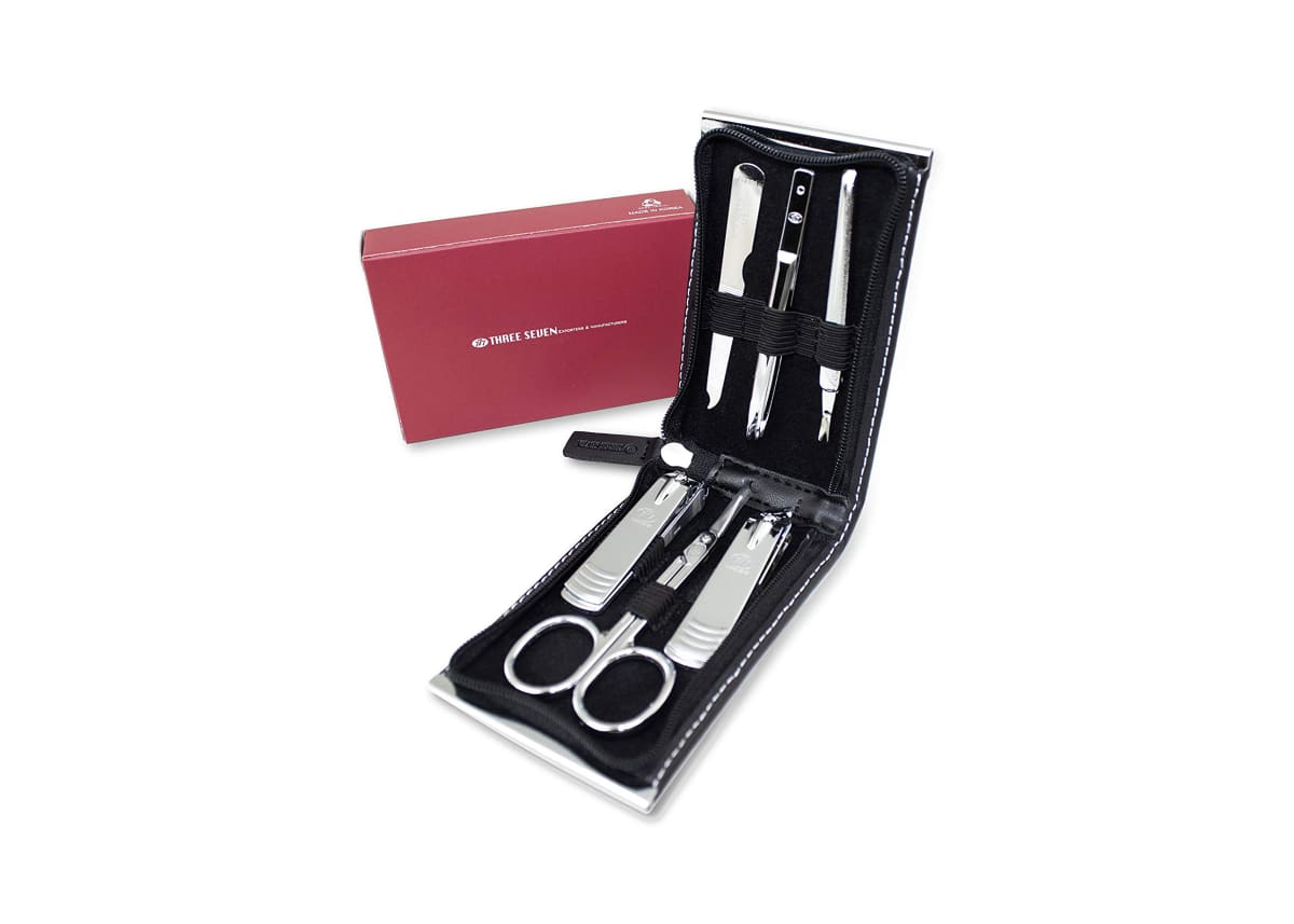 Kit Manicure Cromado Estuche Negro Three Seven TS-9601