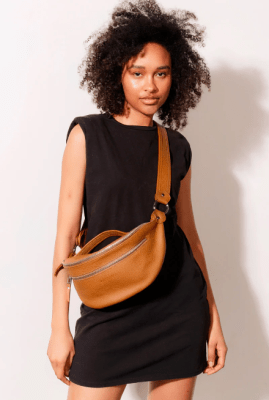 RIÑONERA FILIPPA CAMEL