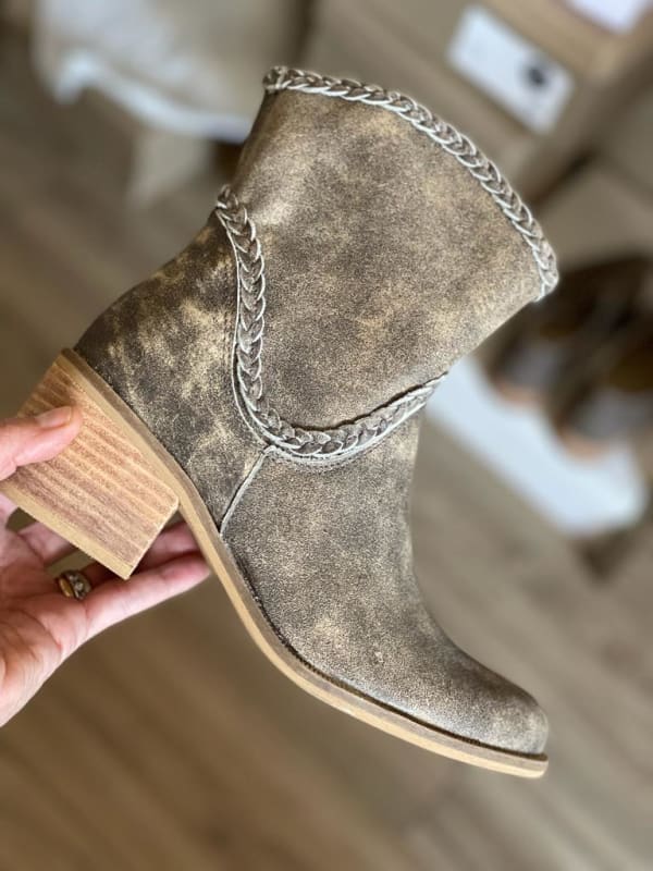 BOTIN TRENZA TAUPÉ