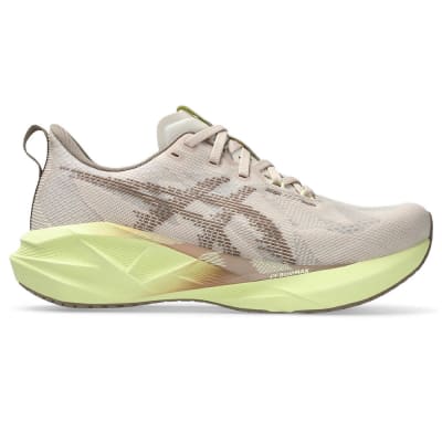 Asics - Novablast 5 - Mineral Beige/Taupe Grey - Mujer - Neutro/Supinacion