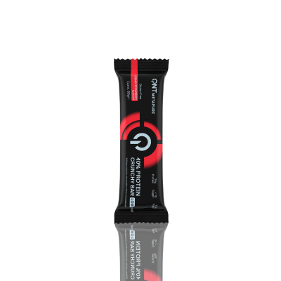 QNT Metapure - 40% Protein Crunchy Bar - Low Sugar - Gluten Free - Fresa Cremoso