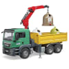 Camión con Grúa de Carga 3 Recipientes para Reciclaje - Bruder 4