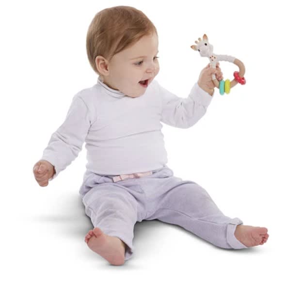 So’ pure Natur'rings Rattle - Sophie La Girafe1