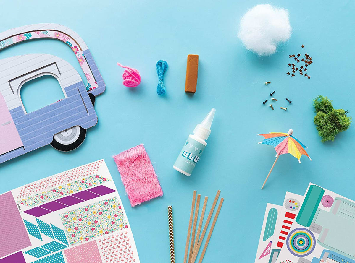 Make Your Own Tiny Camper - Klutz7