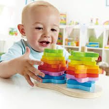 Juguete de Encaje Vertical Arcoíris - Hape 1