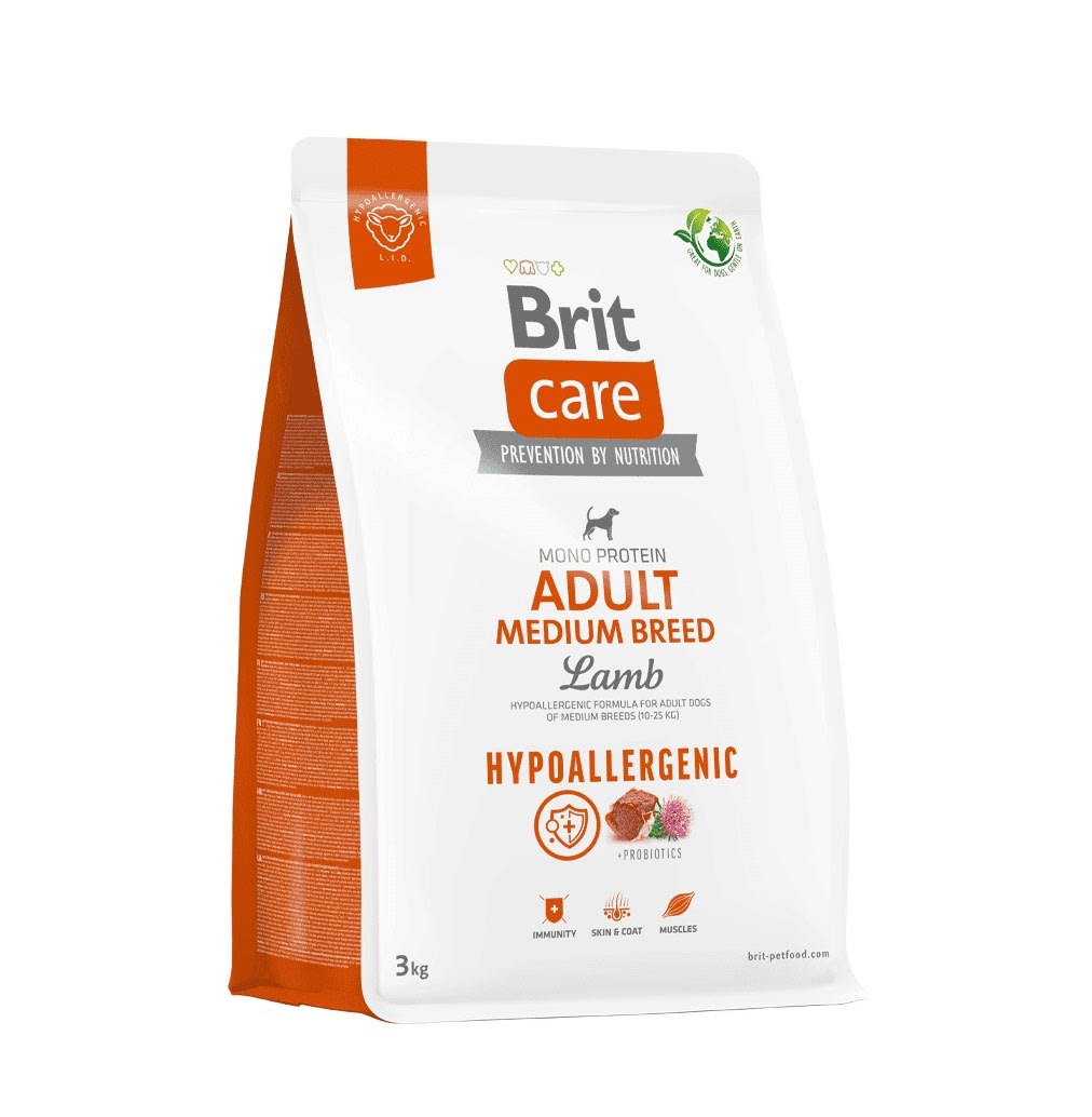 BRIT CARE ADULT MEDIUM BREED LAMB & RICE 3kg1