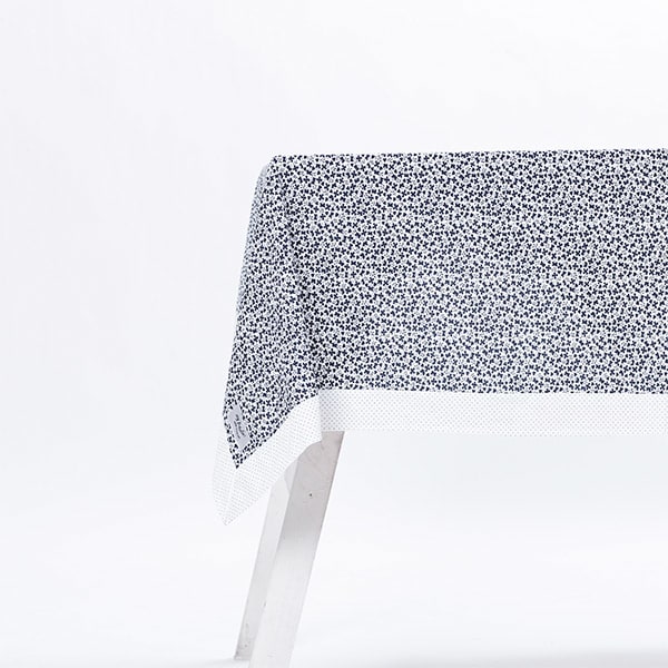 Mantel Carlota Mariposa - RECTANGULAR Mantel Carlota Mariposa - RECTANGULAR